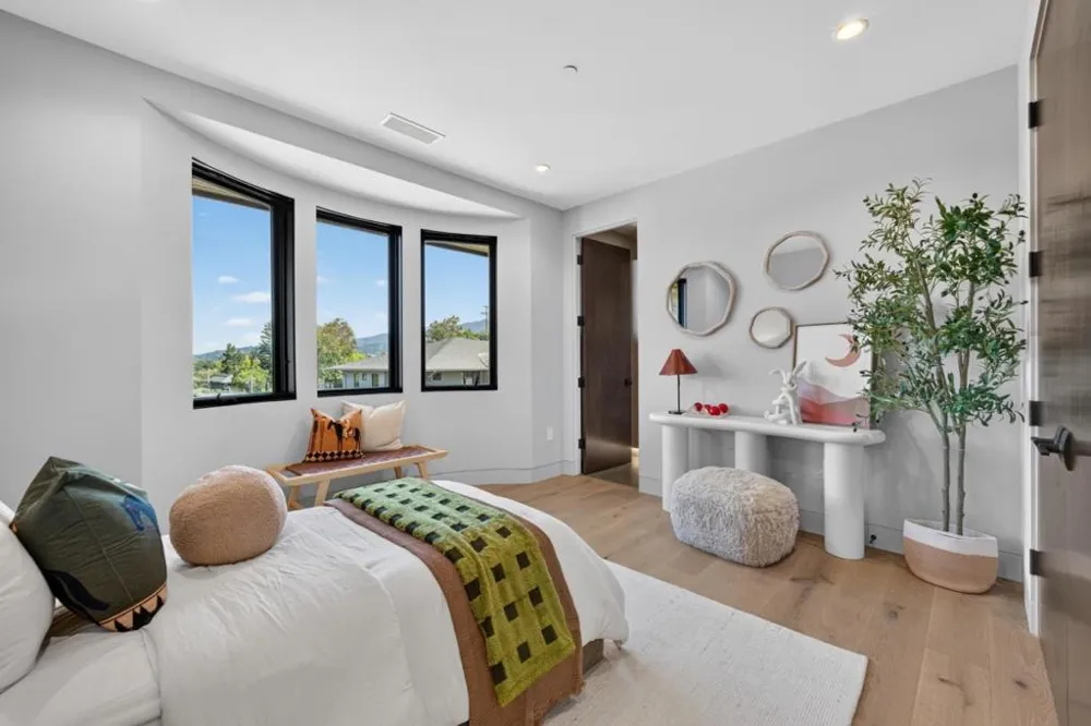 103 Sporleder Court Los Gatos, CA 95032