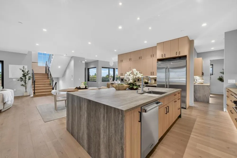 103 Sporleder Court Los Gatos, CA 95032