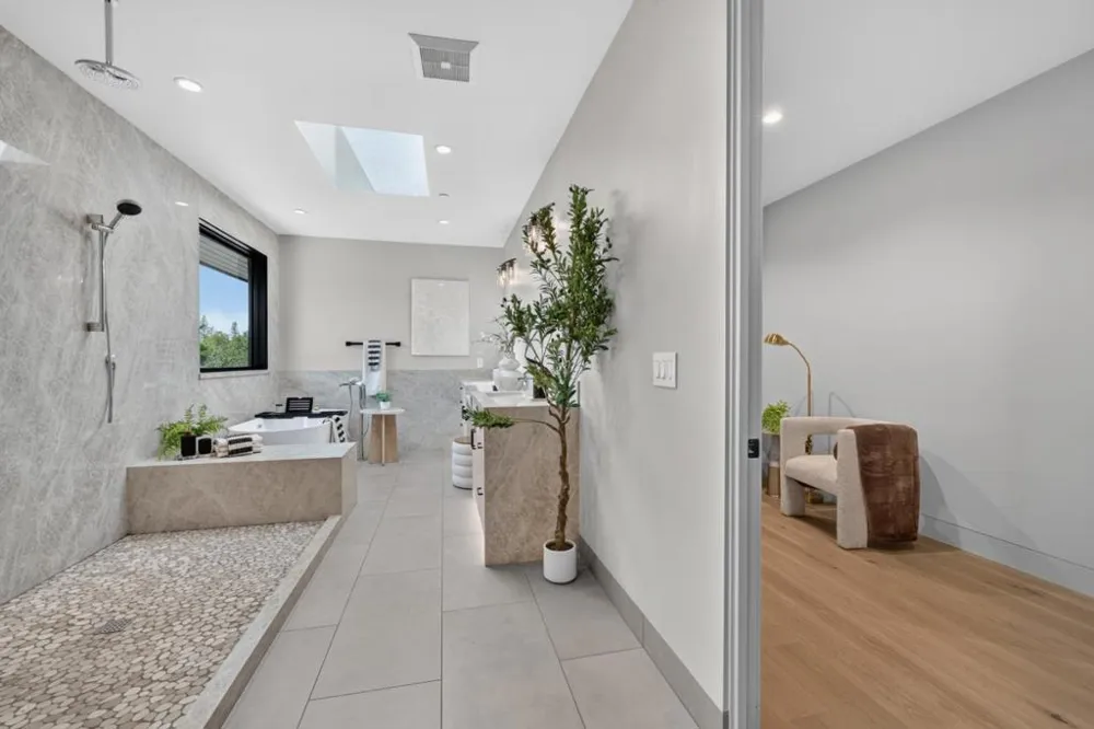 103 Sporleder Court Los Gatos, CA 95032