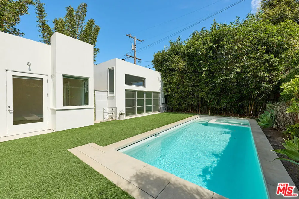 714 Kensington Road Santa Monica, CA 90405