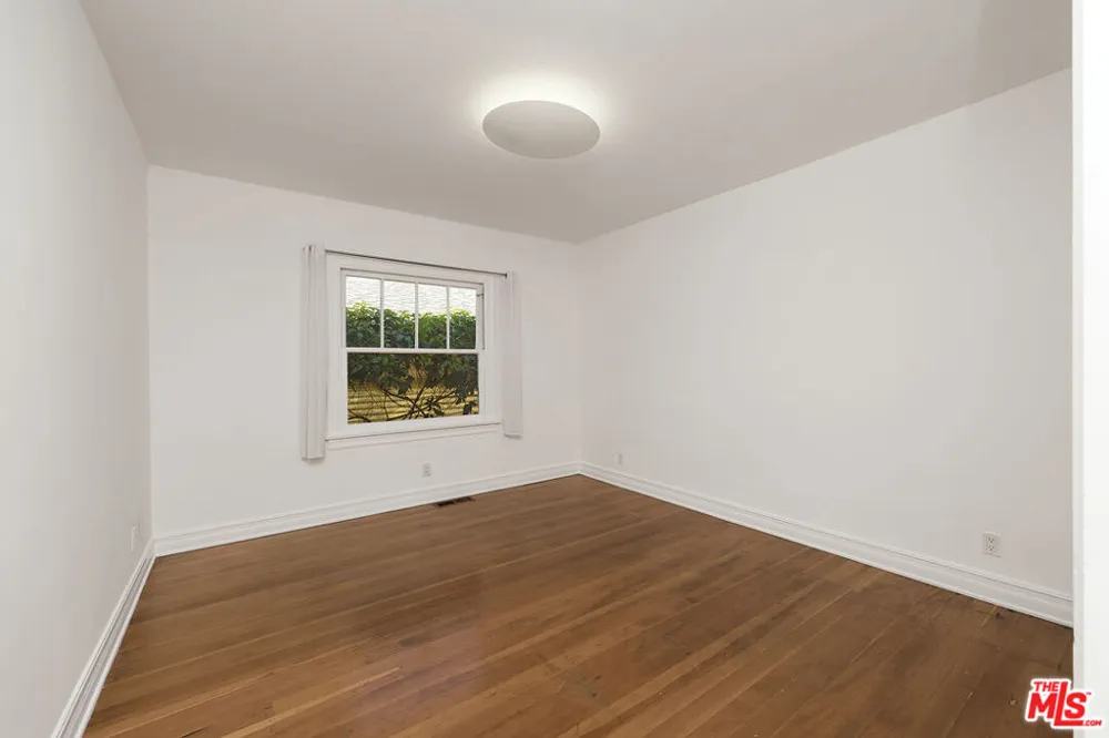 714 Kensington Road Santa Monica, CA 90405