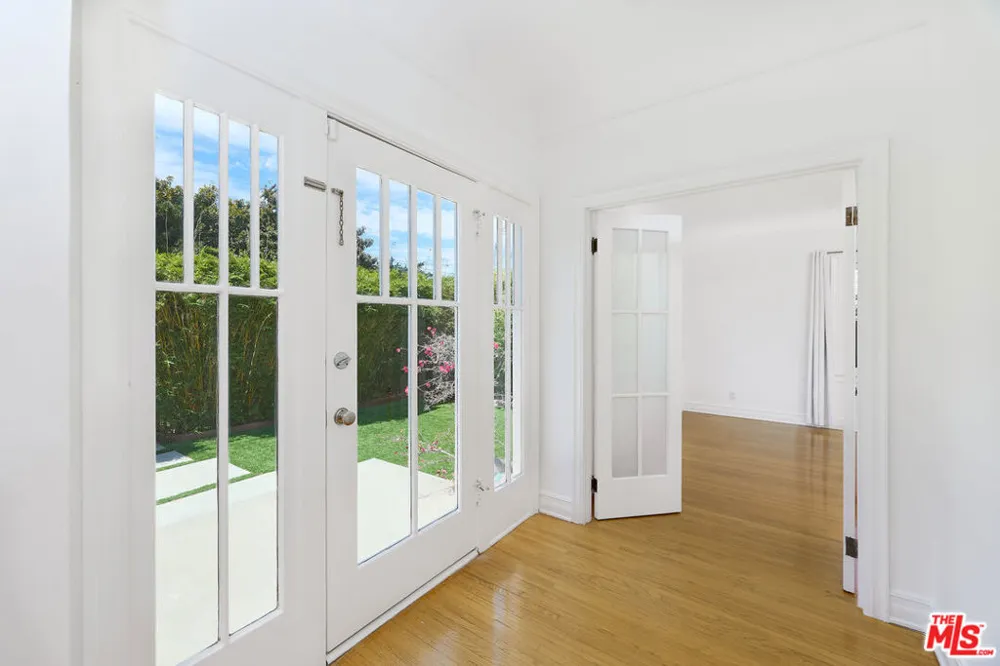 714 Kensington Road Santa Monica, CA 90405
