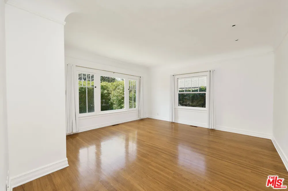 714 Kensington Road Santa Monica, CA 90405