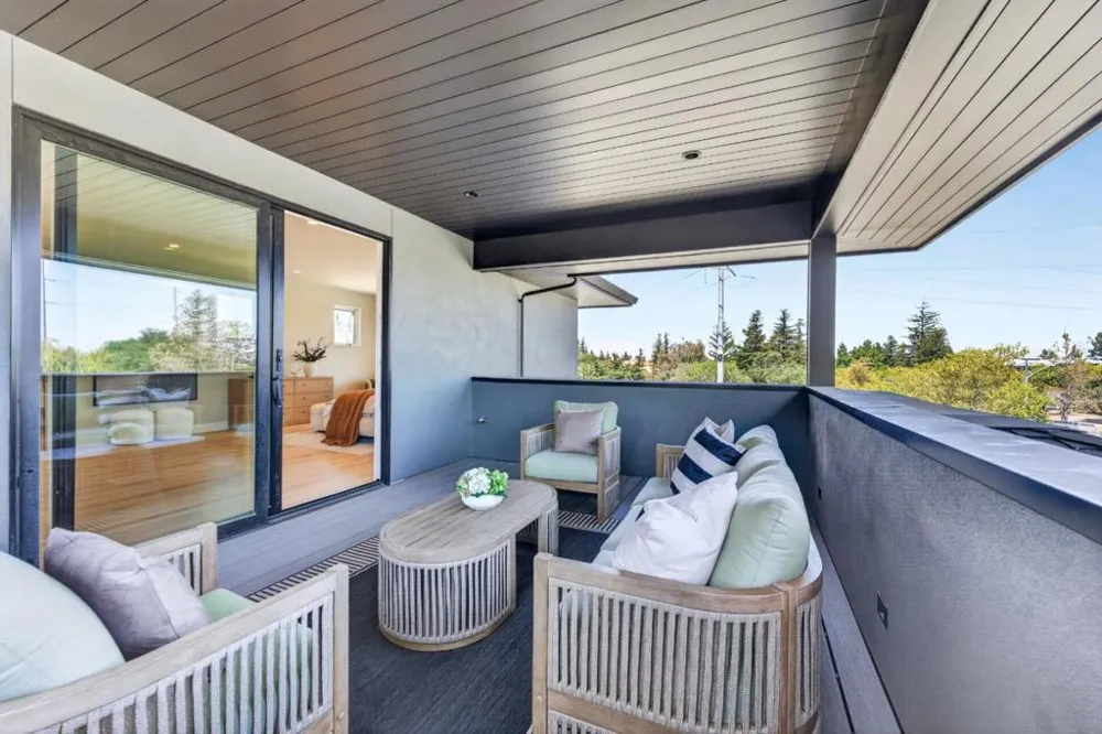 104 Sporleder Court Los Gatos, CA 95032