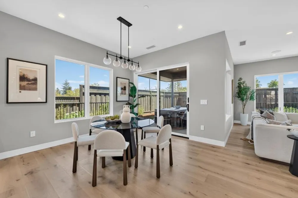 104 Sporleder Court Los Gatos, CA 95032