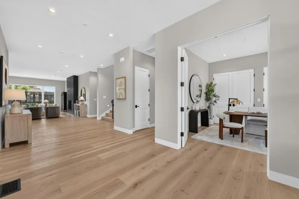 104 Sporleder Court Los Gatos, CA 95032