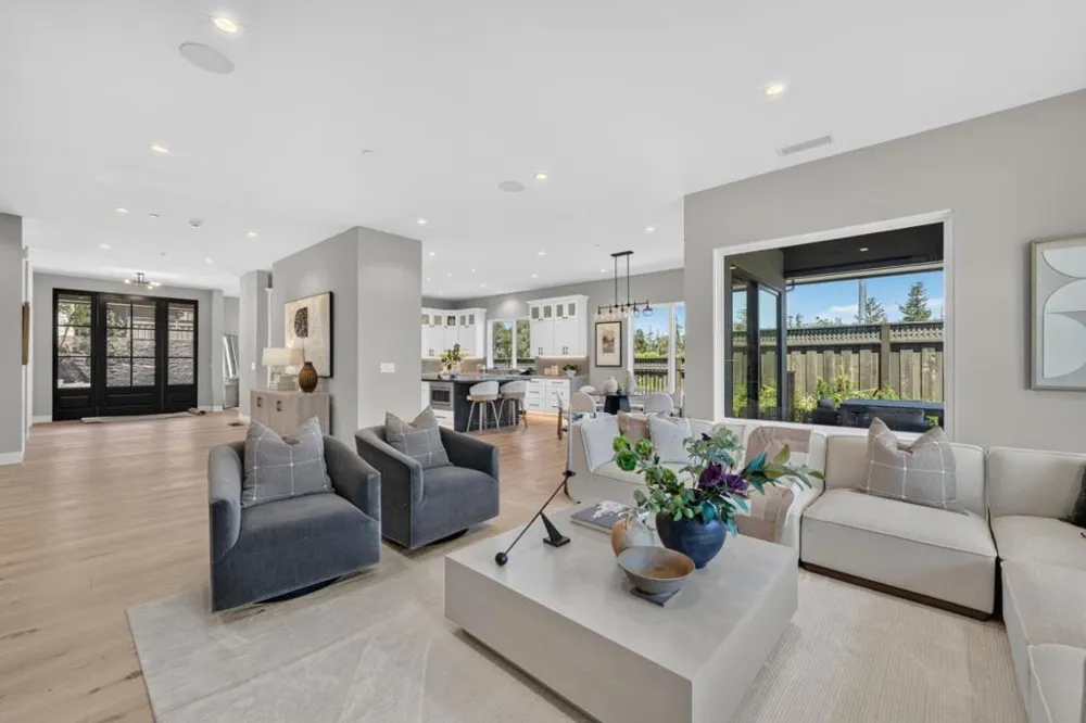 104 Sporleder Court Los Gatos, CA 95032