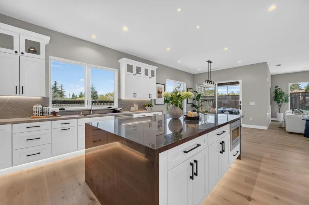 104 Sporleder Court Los Gatos, CA 95032