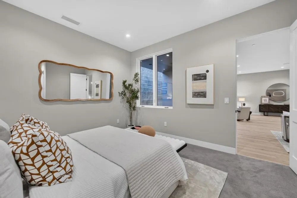 104 Sporleder Court Los Gatos, CA 95032