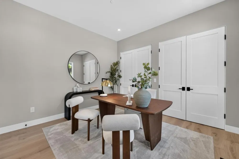 104 Sporleder Court Los Gatos, CA 95032