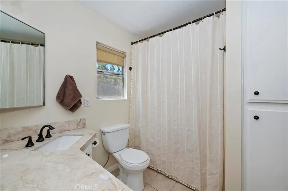 41725 Mockingbird Big Bear Lake, CA 92315