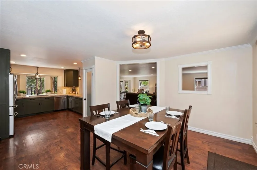 41725 Mockingbird Big Bear Lake, CA 92315