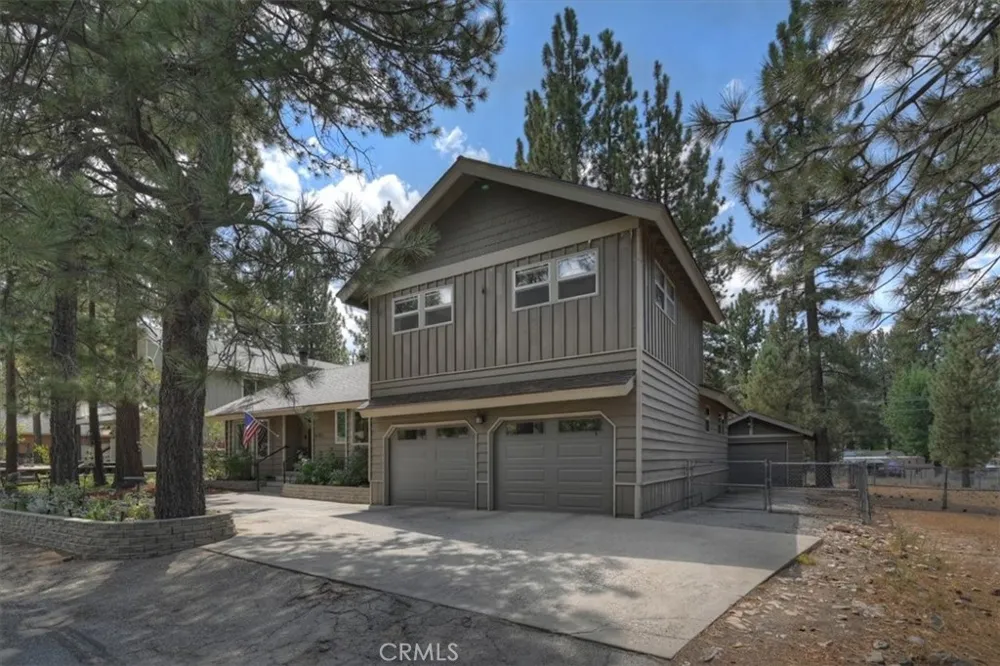 41725 Mockingbird Big Bear Lake, CA 92315