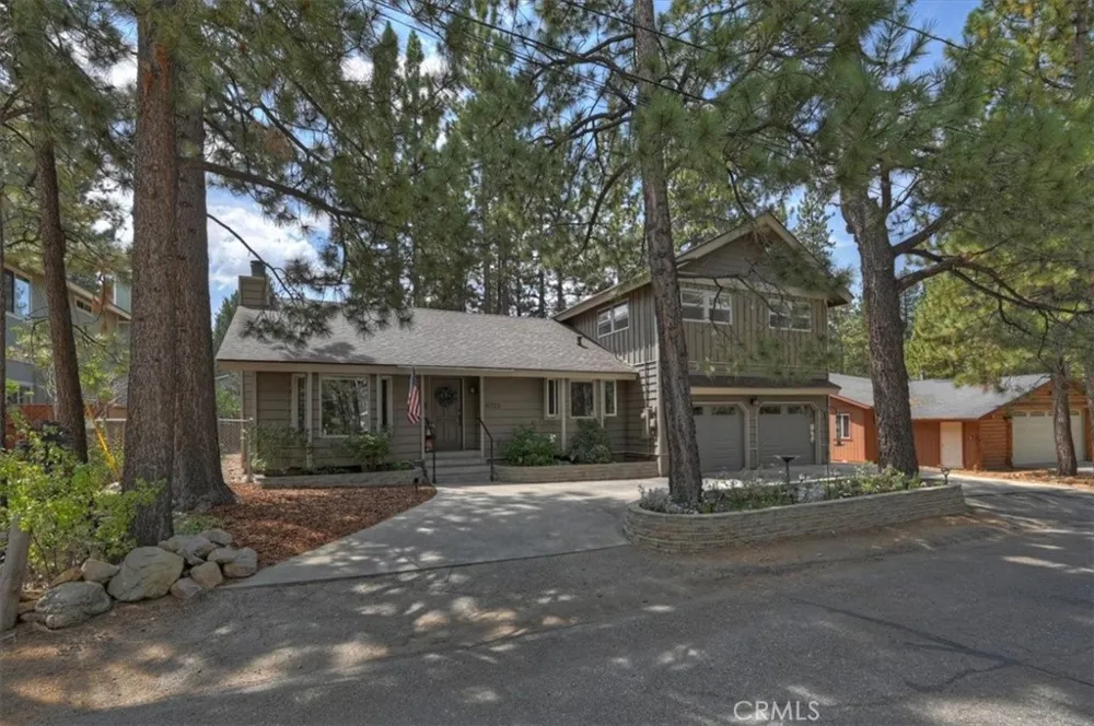 41725 Mockingbird Big Bear Lake, CA 92315