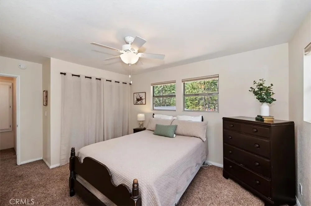41725 Mockingbird Big Bear Lake, CA 92315