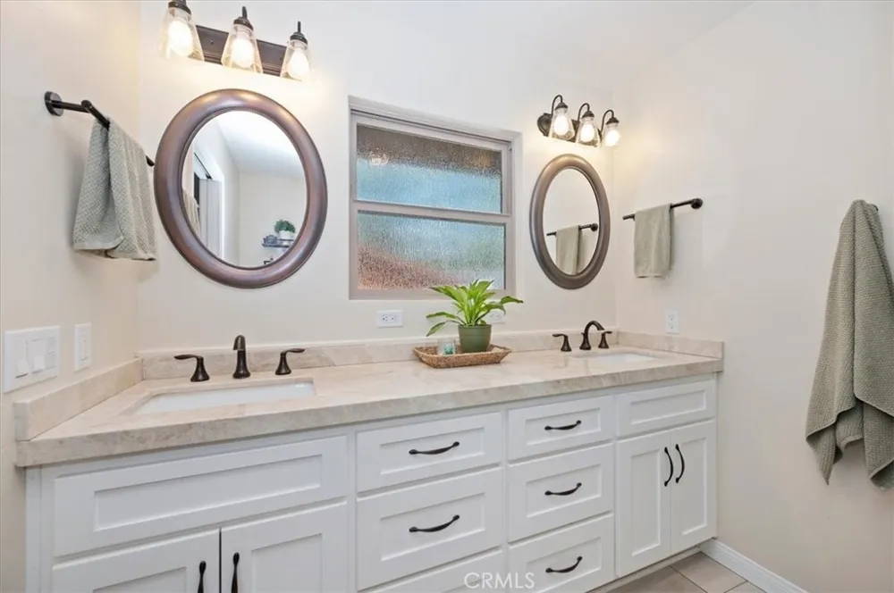 41725 Mockingbird Big Bear Lake, CA 92315