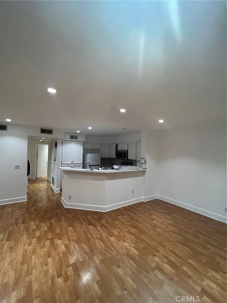 3380 Holly Grove Street Westlake Village, CA 91362