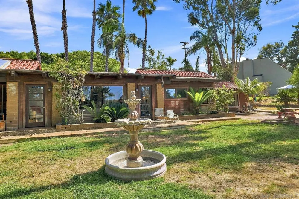 2081 Sheridan Encinitas, CA 92024