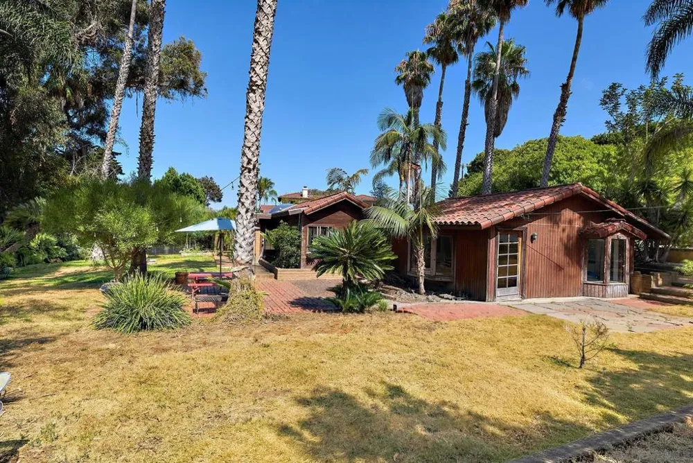 2081 Sheridan Encinitas, CA 92024