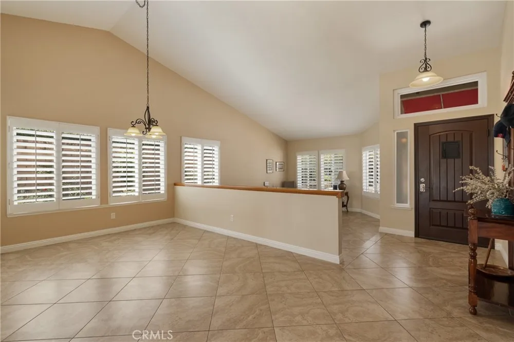 2528 Sloan La Verne, CA 91750