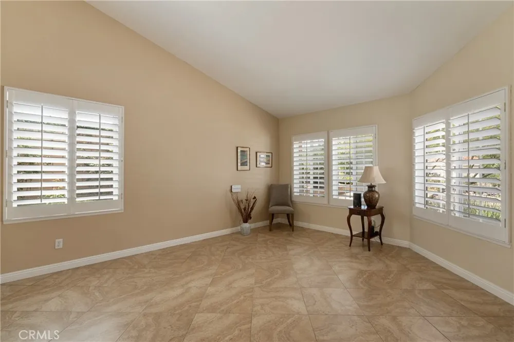 2528 Sloan La Verne, CA 91750