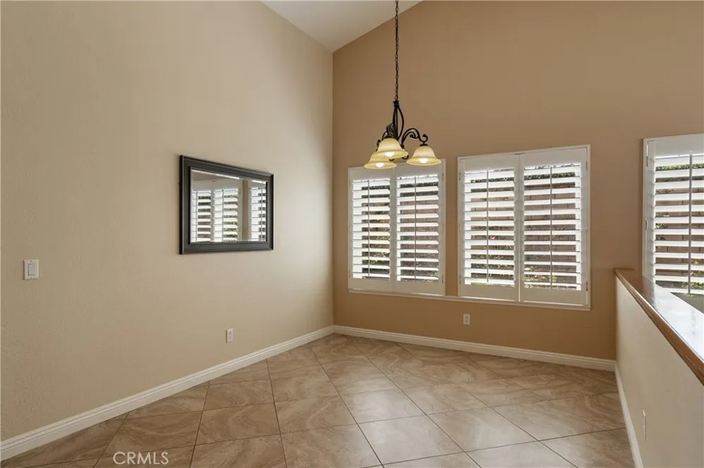 2528 Sloan La Verne, CA 91750