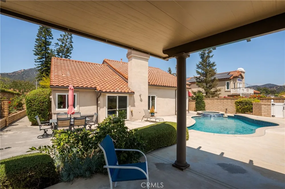 2528 Sloan La Verne, CA 91750