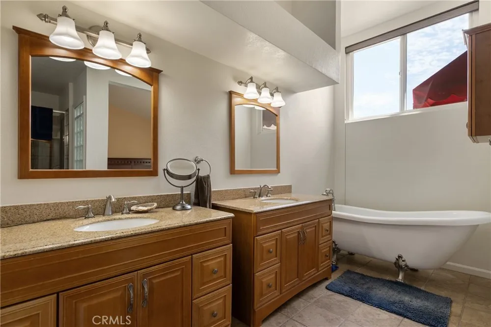 2528 Sloan La Verne, CA 91750