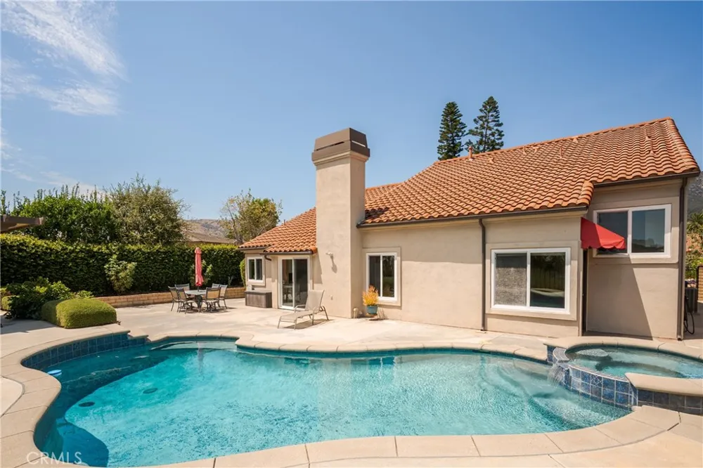 2528 Sloan La Verne, CA 91750