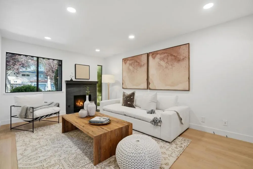 168 Granada Drive Mountain View, CA 94043