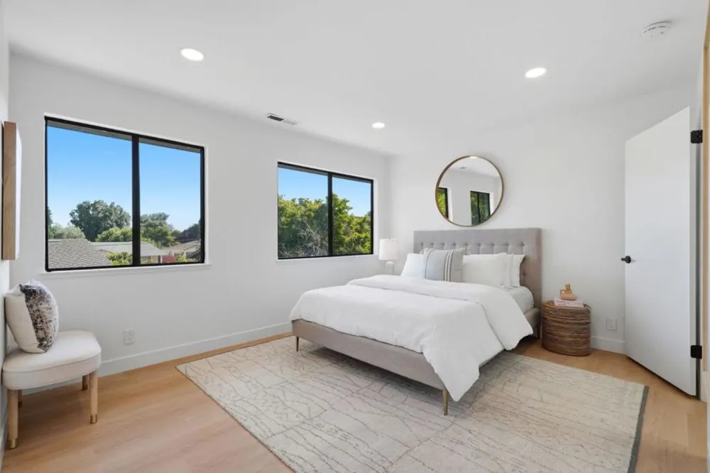 168 Granada Drive Mountain View, CA 94043