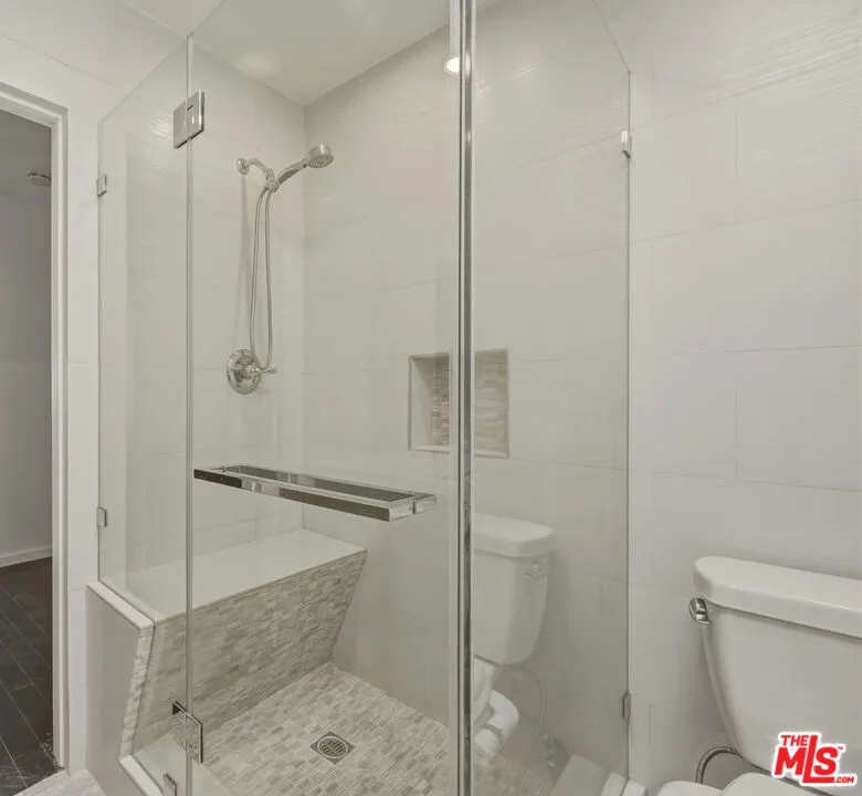 1121 Olive Drive #302 West Hollywood, CA 90069