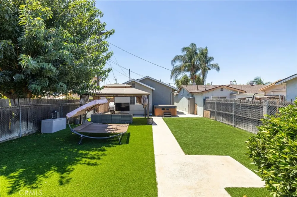909 E I STREET Ontario, CA 91764