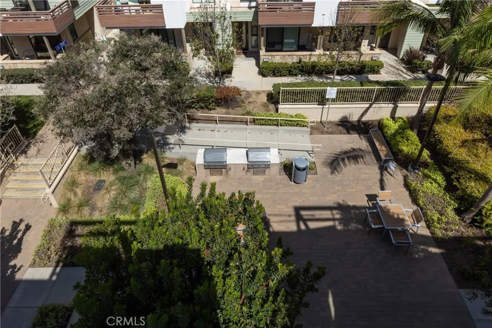 1675 Grand View Costa Mesa, CA 92627