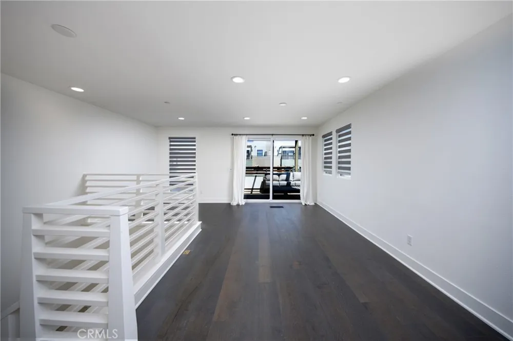 1675 Grand View Costa Mesa, CA 92627