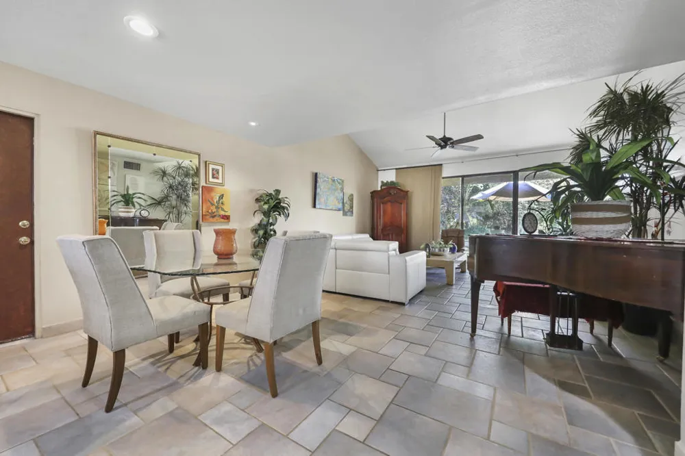 45711 W Verba Santa Drive Palm Desert, CA 92260