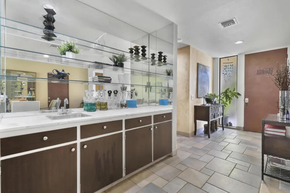 45711 W Verba Santa Drive Palm Desert, CA 92260