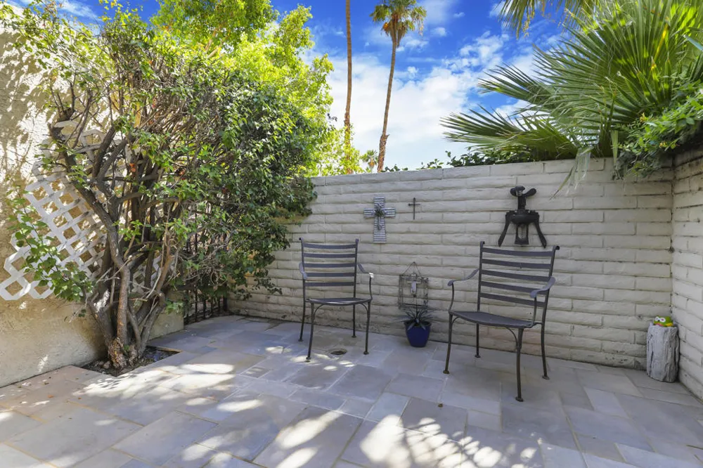 45711 W Verba Santa Drive Palm Desert, CA 92260