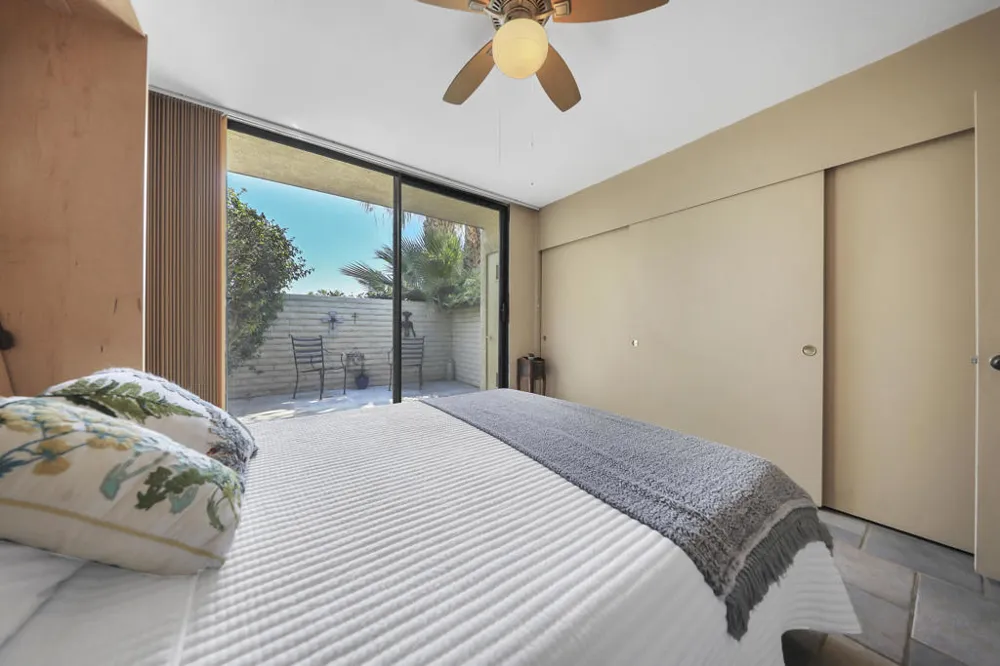 45711 W Verba Santa Drive Palm Desert, CA 92260