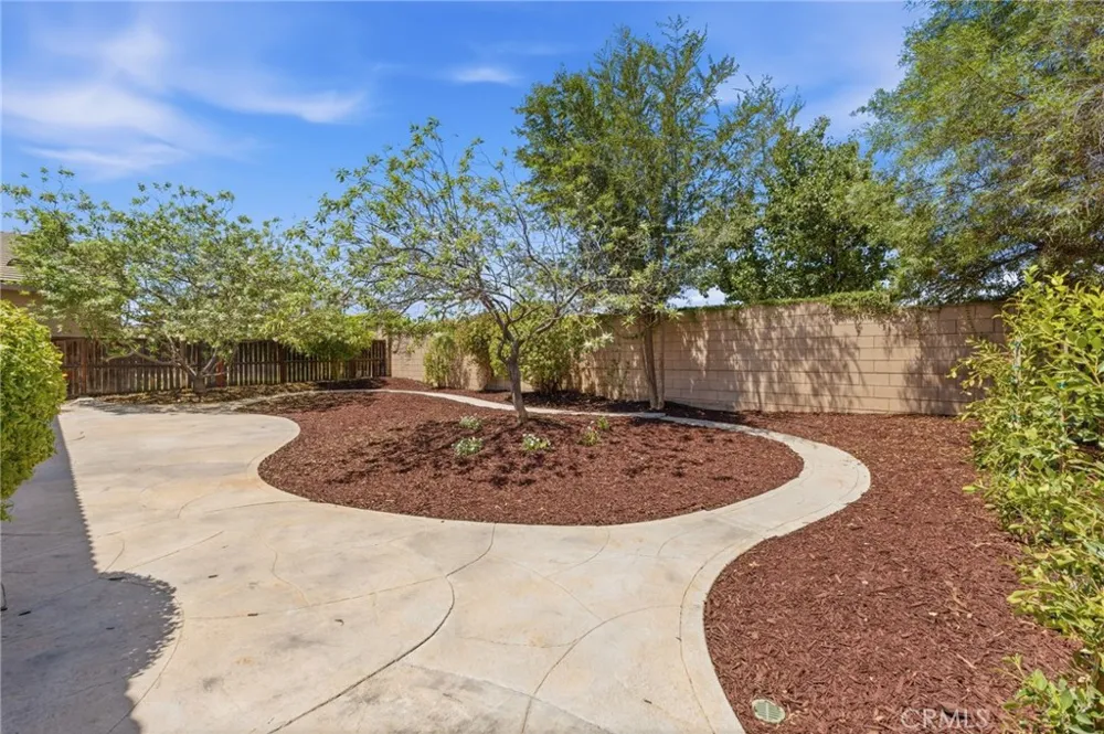 25602 Mesa Edge Court Menifee, CA 92585