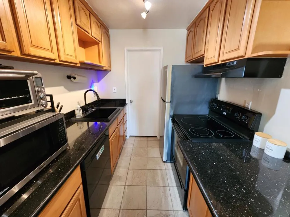 1126 NW Cherry Avenue #136 San Bruno, CA 94066
