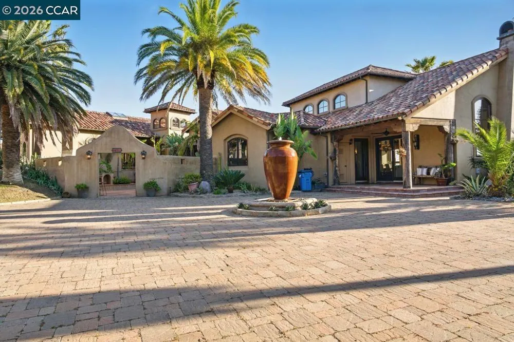 1615 Lawrence Rd Danville, CA 94506