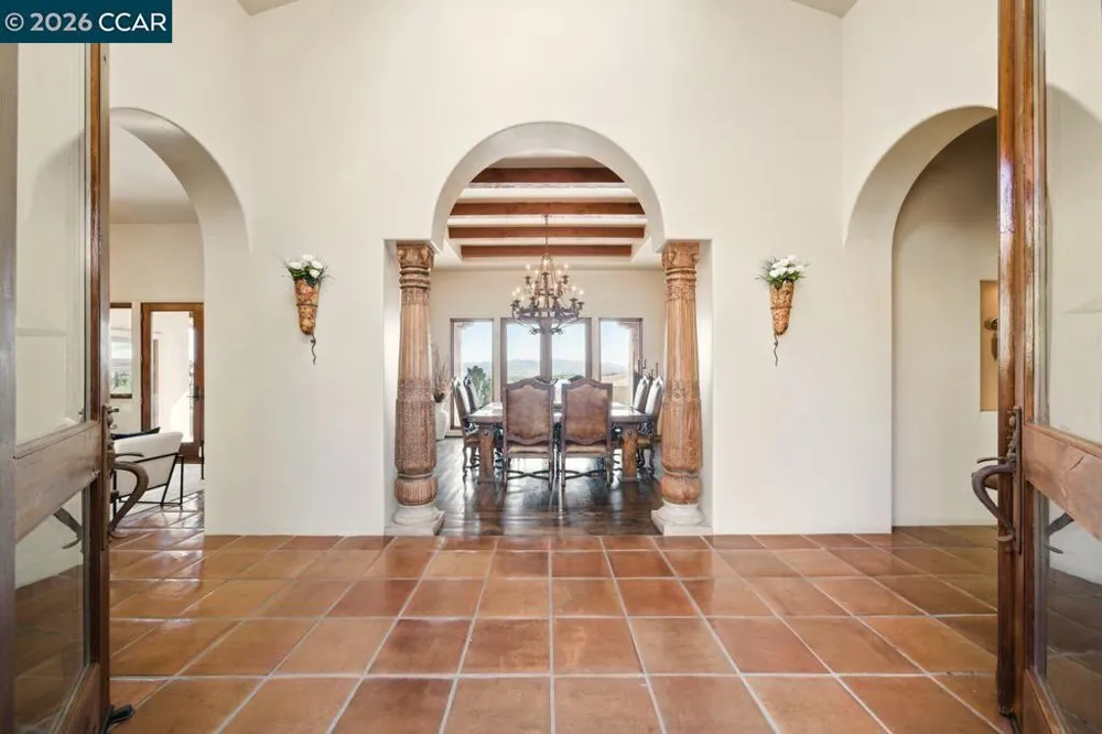 1615 Lawrence Rd Danville, CA 94506