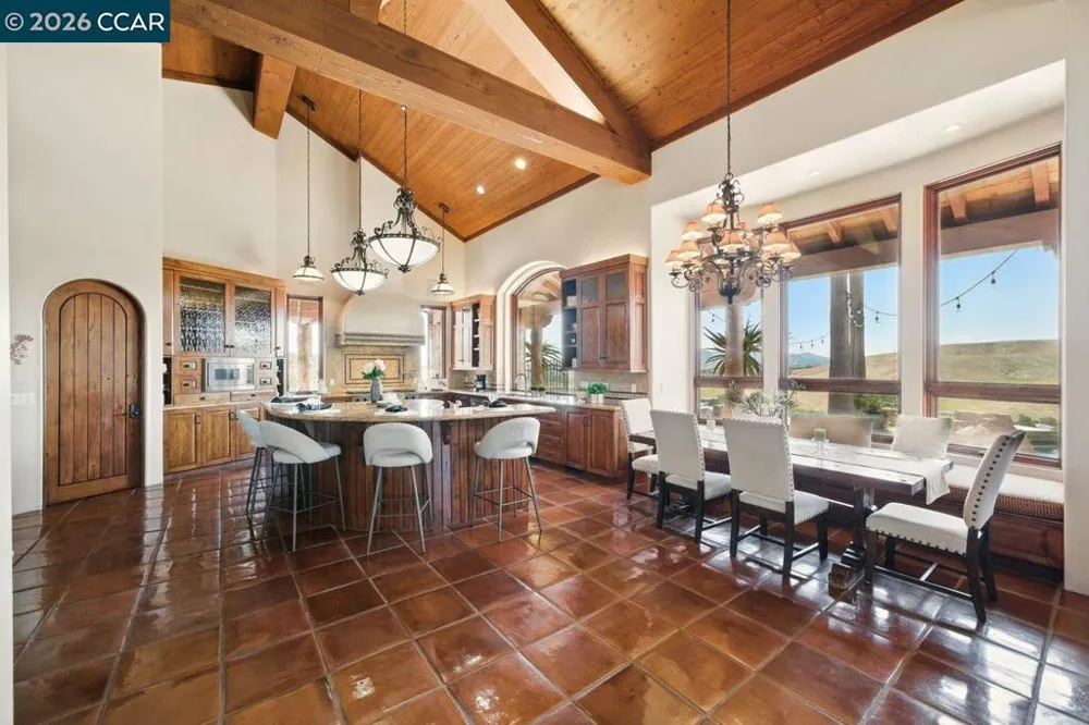 1615 Lawrence Rd Danville, CA 94506