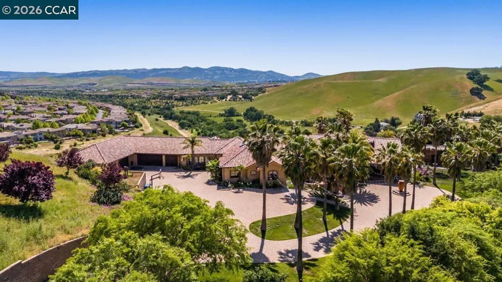 1615 Lawrence Rd Danville, CA 94506