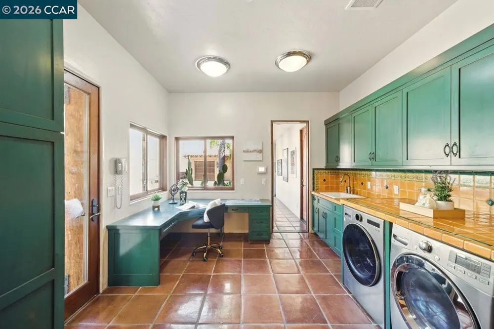 1615 Lawrence Rd Danville, CA 94506