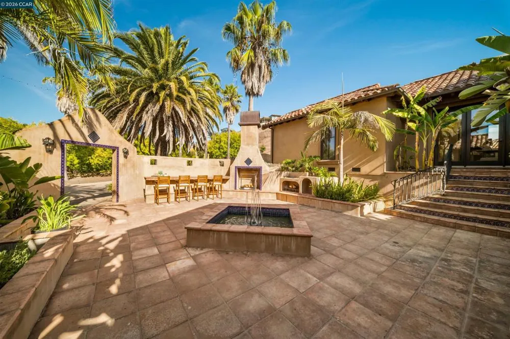 1615 Lawrence Rd Danville, CA 94506