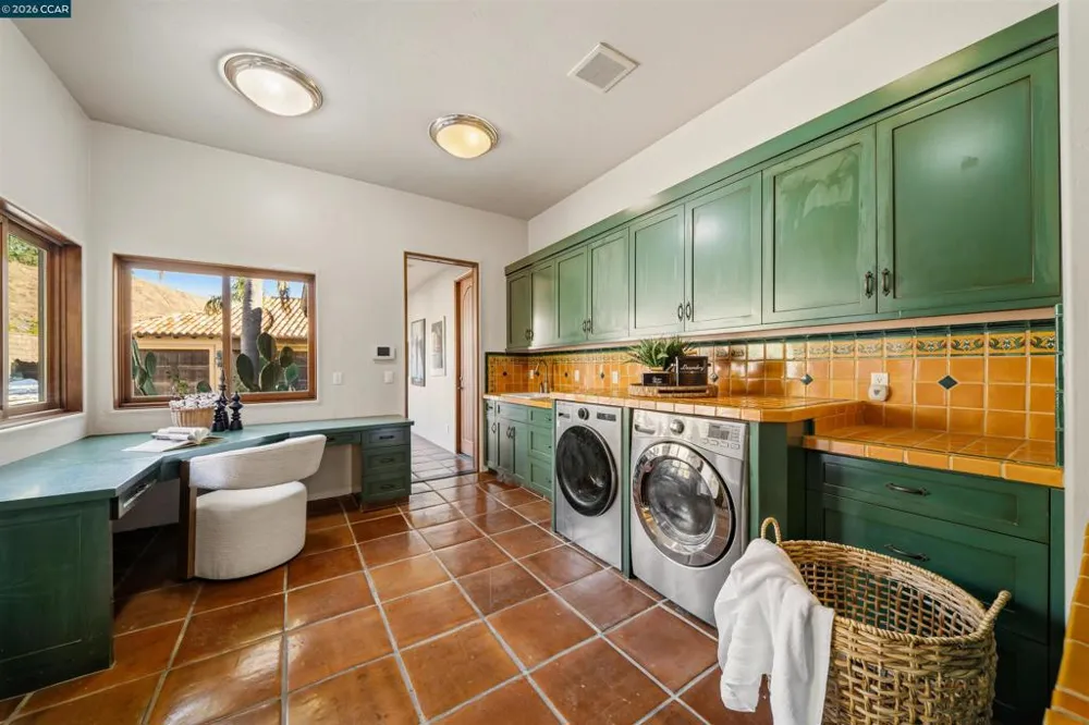 1615 Lawrence Rd Danville, CA 94506