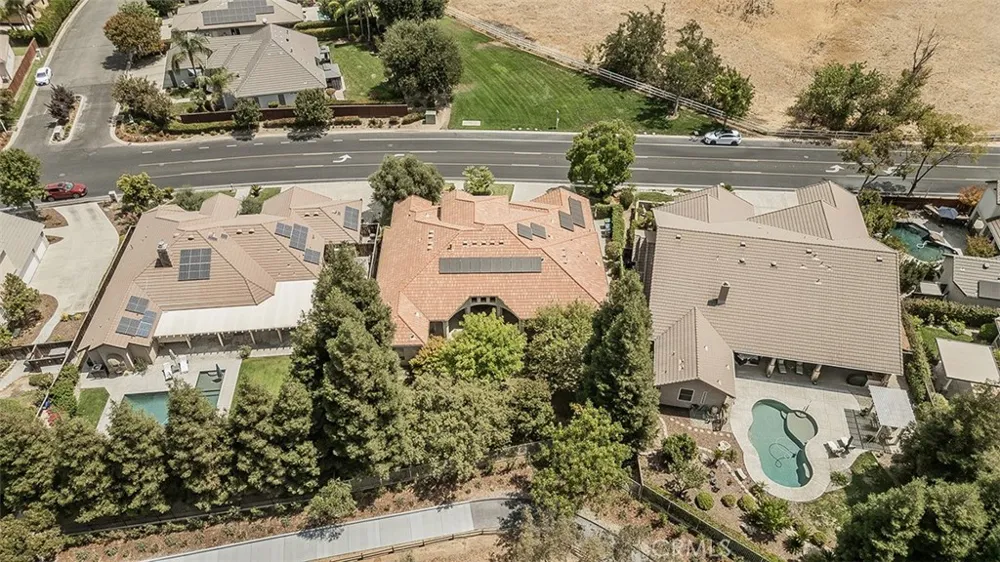 4477 Quail Lake Drive Clovis, CA 93619