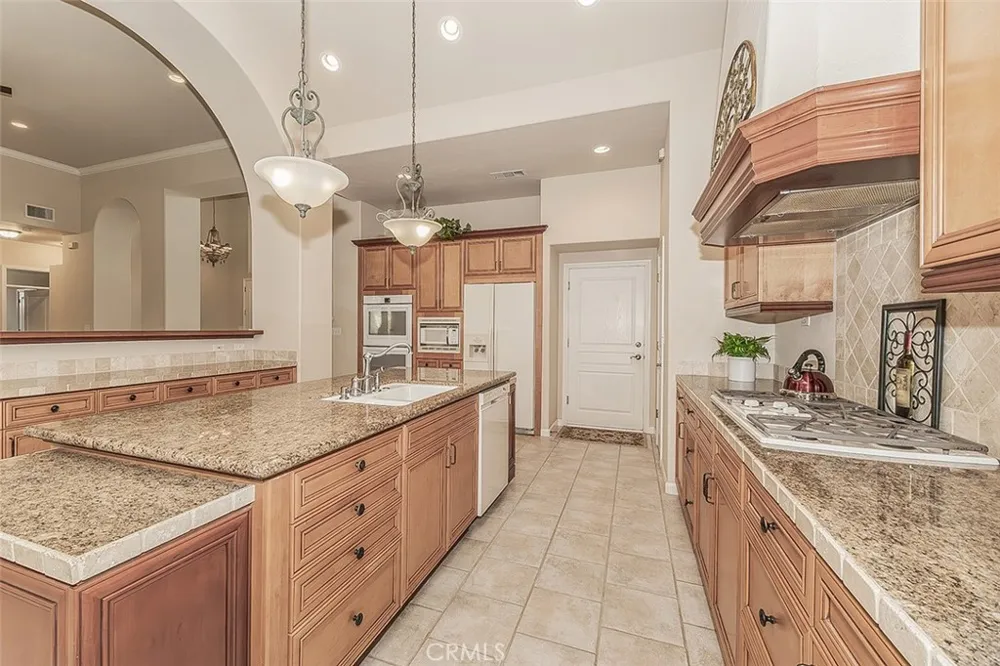 4477 Quail Lake Drive Clovis, CA 93619